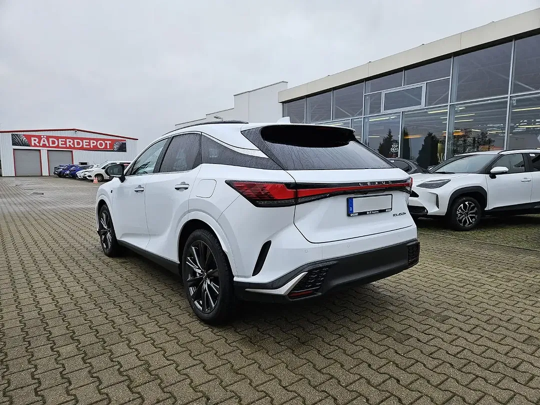 Lexus RX 450h PHEV E-FOUR F SPORT Design - Thumbnail 3