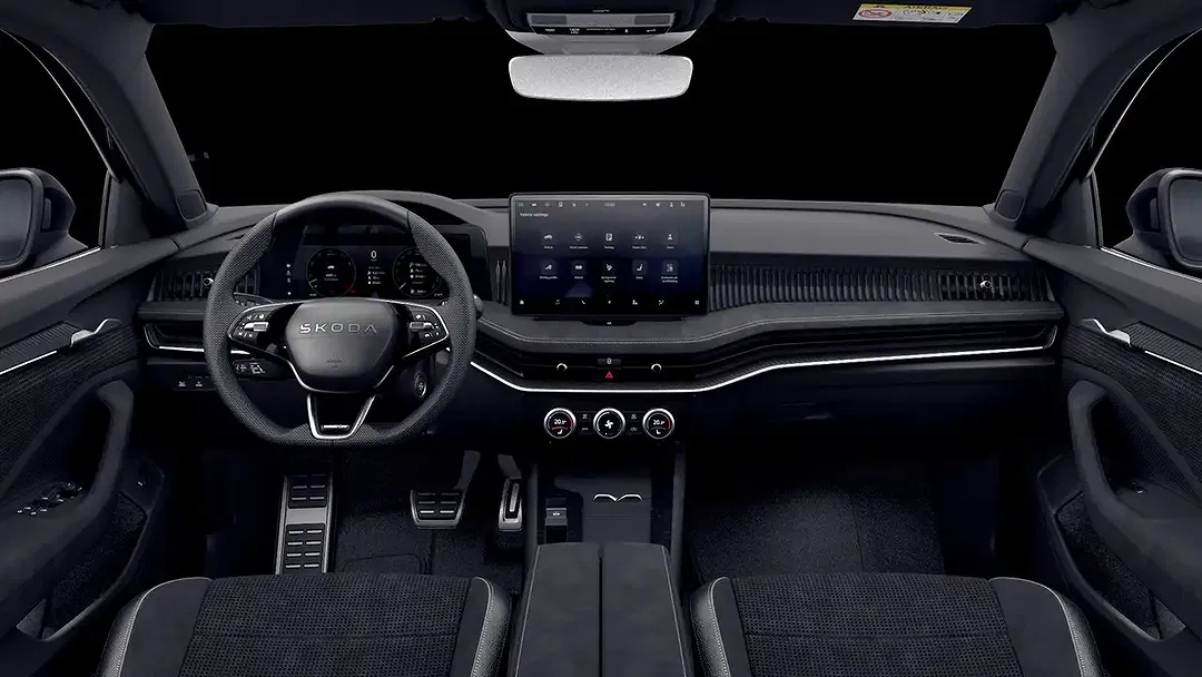 Skoda Superb 1.5 TSI DSG Sportline Pro - Thumbnail 4