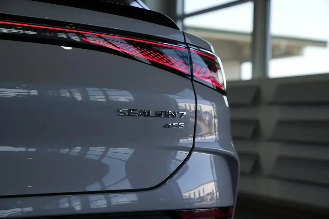 BYD Sealion 7 390 kW 91.3 kWh AWD Excellence - Thumbnail 15