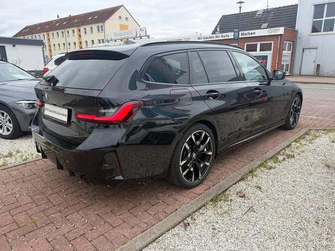 BMW 320 M Sport Pro - Thumbnail 2