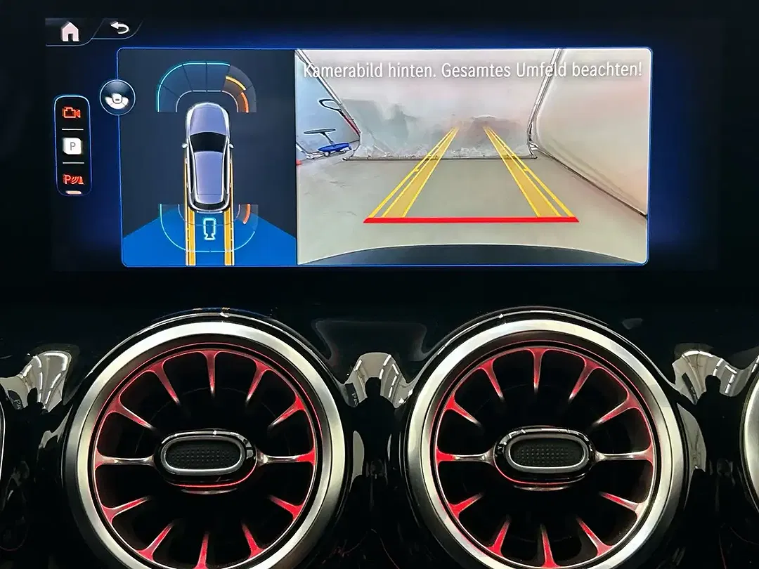 Mercedes-Benz EQA 250 - Thumbnail 18