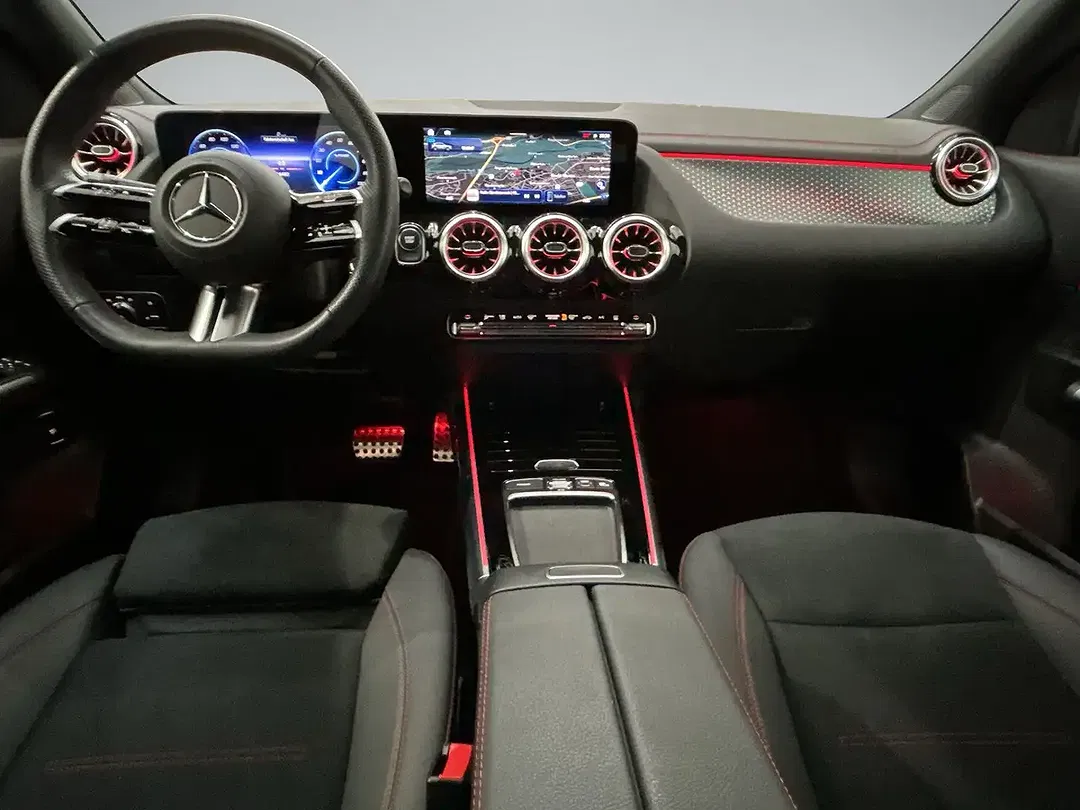 Mercedes-Benz EQA 250 - Thumbnail 7