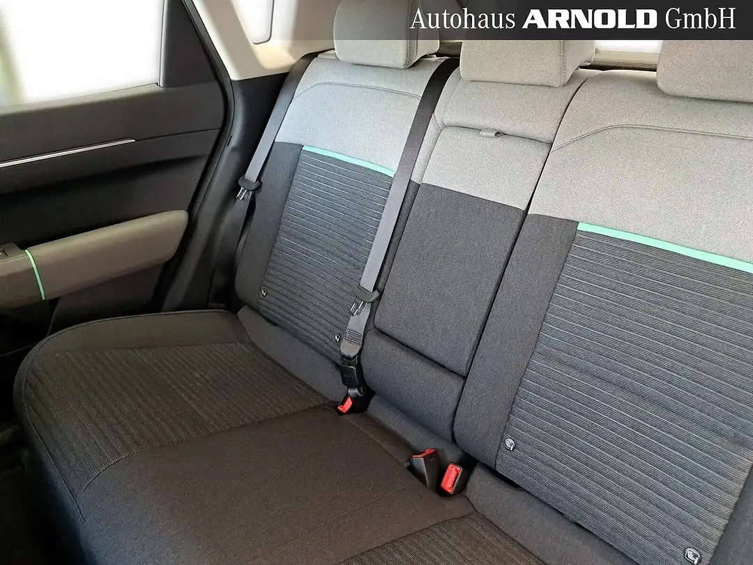 Kia EV4 Air - Thumbnail 12