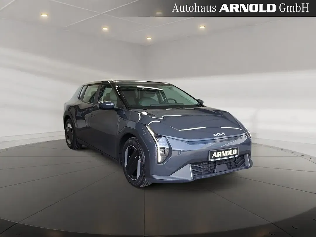 Kia EV4 Air - Thumbnail 6