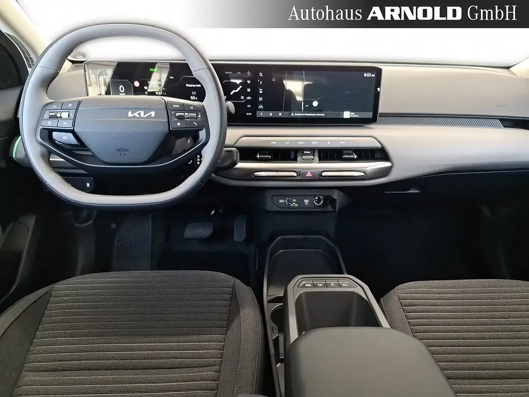 Kia EV4 Air - Thumbnail 8