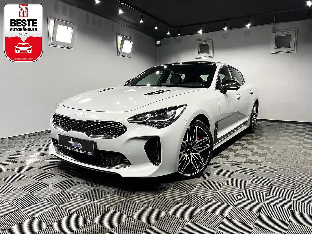 Kia Stinger 3.3 T-GDI GT - foto 1