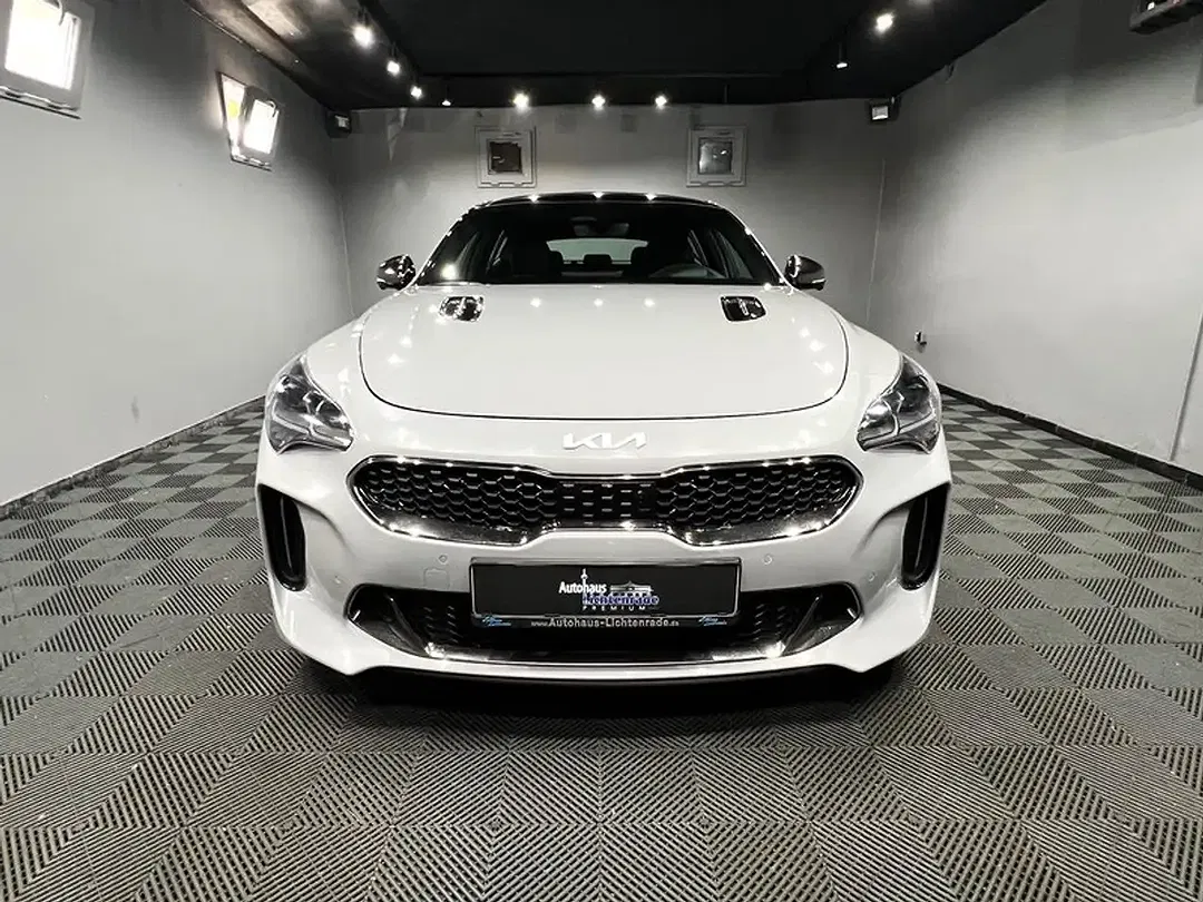Kia Stinger 3.3 T-GDI GT - Thumbnail 5