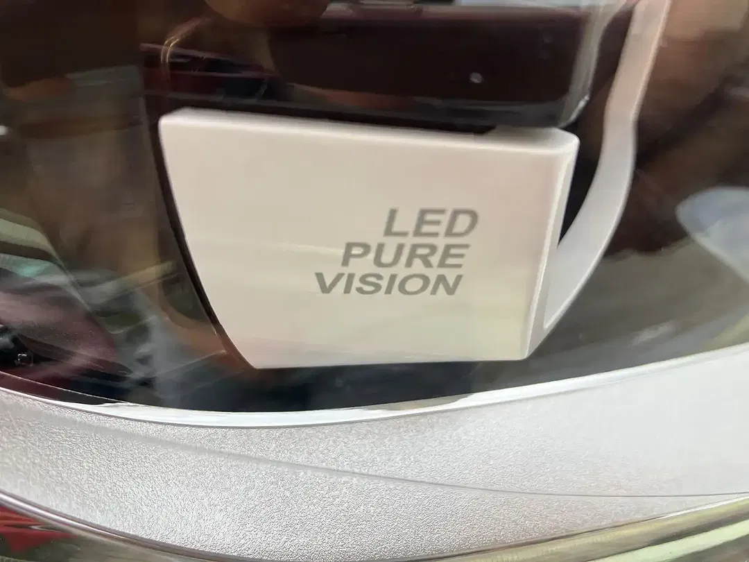 Renault Kadjar TCe EDC Limited - Thumbnail 14