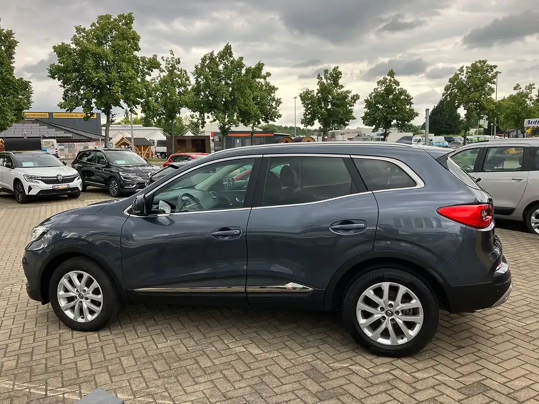 Renault Kadjar TCe EDC Limited - Thumbnail 4