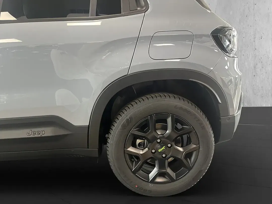 Jeep Avenger 4xe 4x4 Overland - foto 13