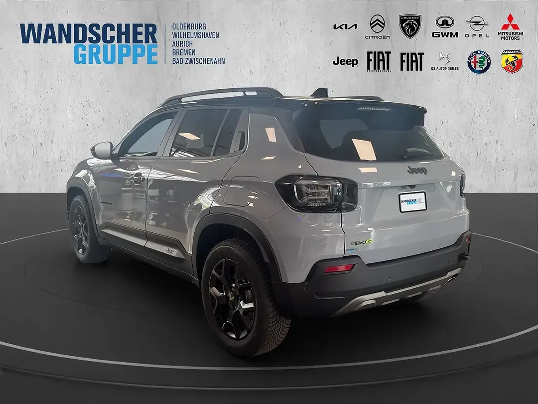 Jeep Avenger 4xe 4x4 Overland - foto 2