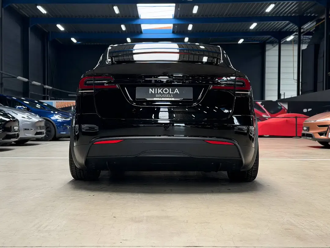 Tesla Model X Premium Long Range - Thumbnail 3