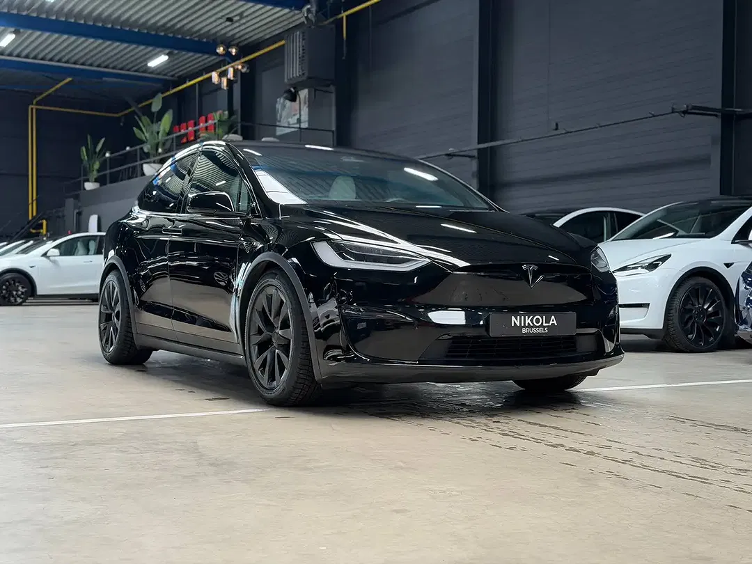 Tesla Model X Premium Long Range - Thumbnail 5