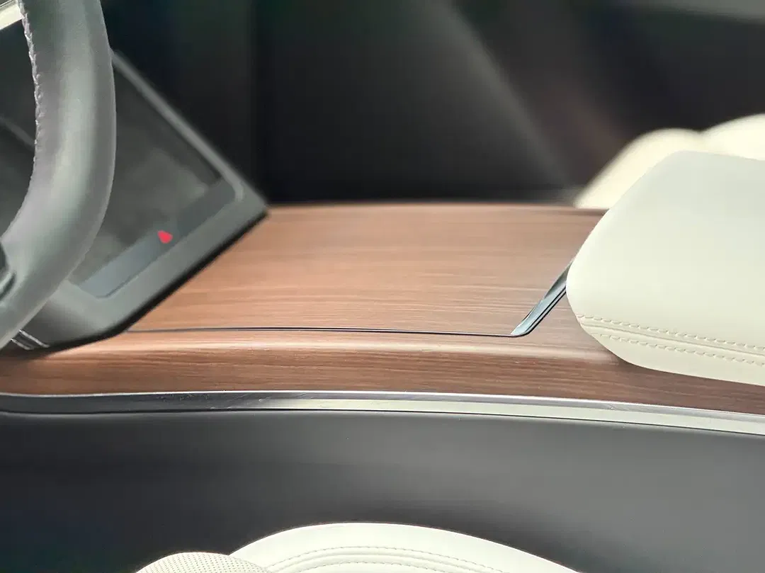 Tesla Model X Premium Long Range - Thumbnail 9
