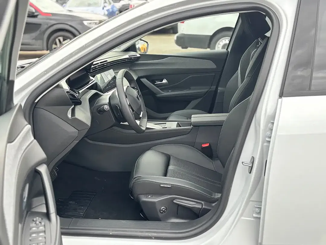 Peugeot 308 HDi Allure SW - Thumbnail 8