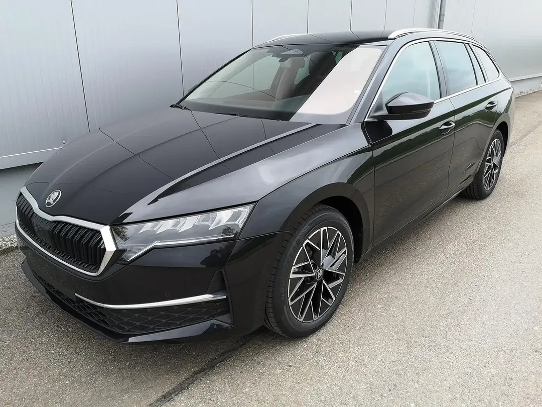 Skoda Octavia 1.5 TSI MHEV DSG Combi Selection - Thumbnail 1