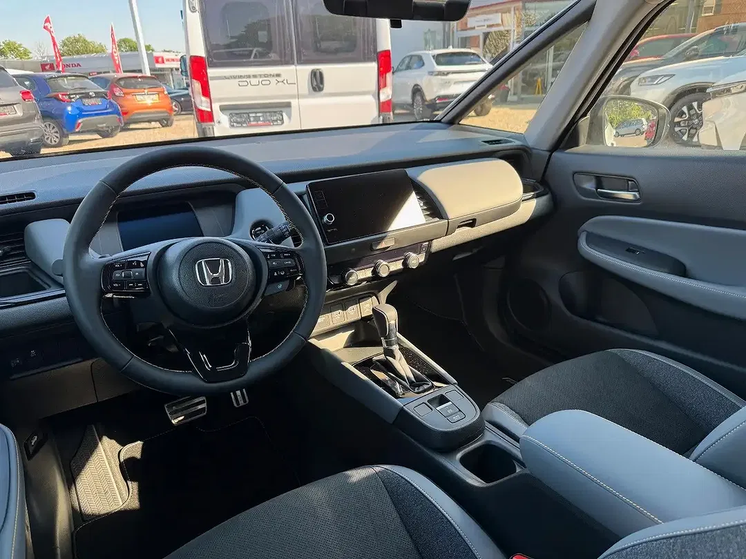 Honda Jazz 1.5 i-MMD Hybrid Advance Sport - Thumbnail 9
