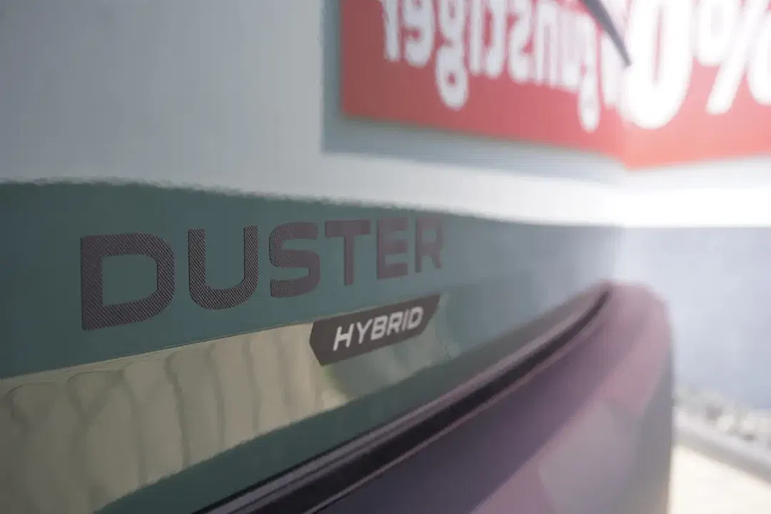 Dacia Duster EDC Hybrid Journey - Thumbnail 3
