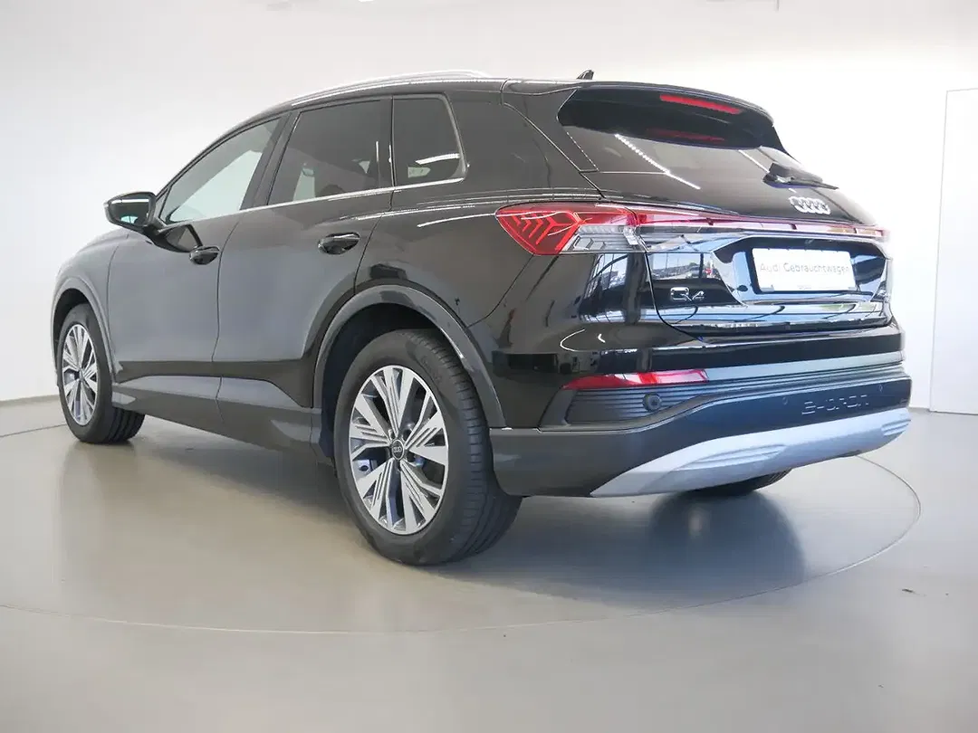 Audi Q4 e-tron 45 quattro - Thumbnail 4