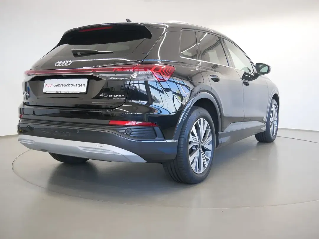 Audi Q4 e-tron 45 quattro - Thumbnail 5