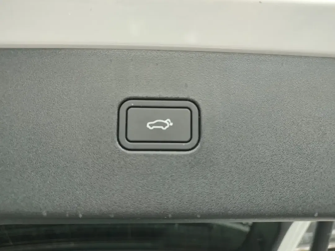 Volvo EX30 Ultra - foto 15
