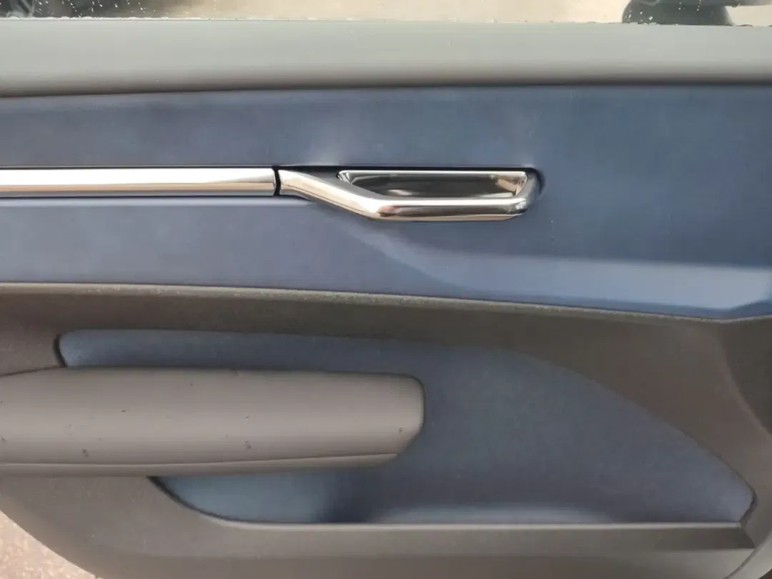 Volvo EX30 Ultra - Thumbnail 7