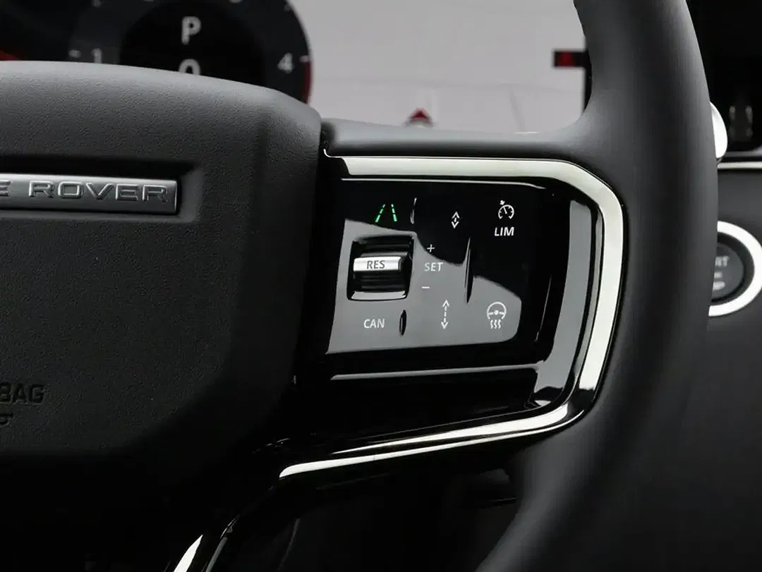 Land Rover Range Rover Evoque Dynamic SE - Thumbnail 11