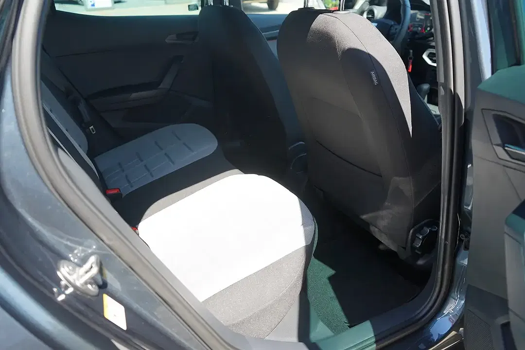 SEAT Ibiza 1.0 TSI DSG FR - Thumbnail 9