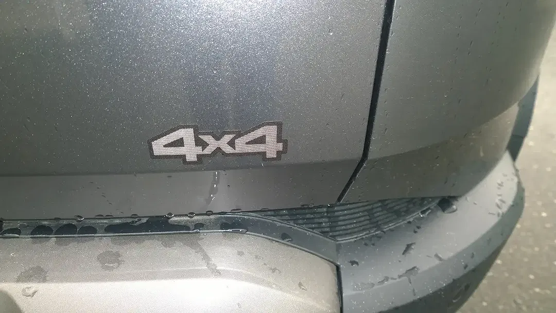 Dacia Duster TCe 4x4 Journey - Thumbnail 3