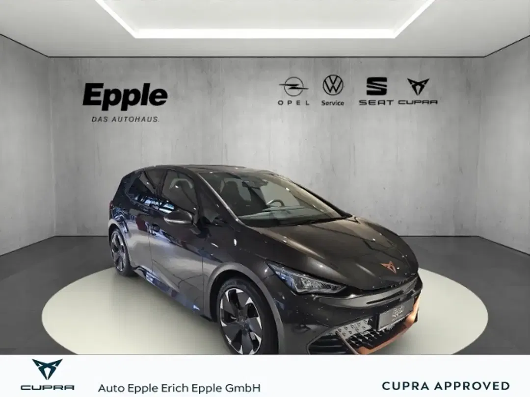 CUPRA Born - Thumbnail 1