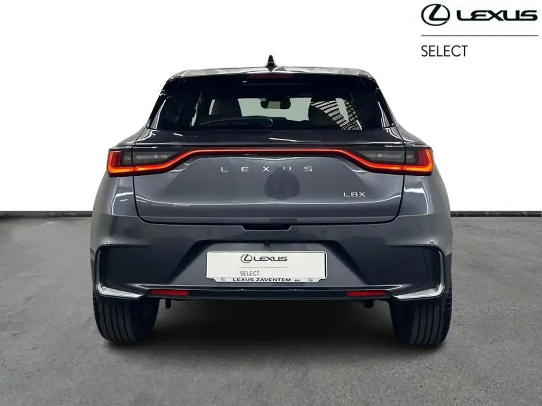 Lexus LBX Elegant - Thumbnail 4