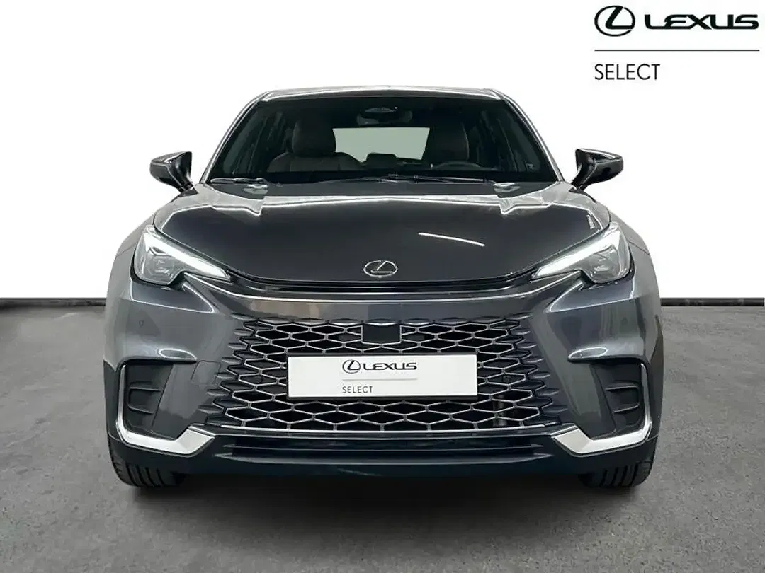 Lexus LBX Elegant - Thumbnail 5
