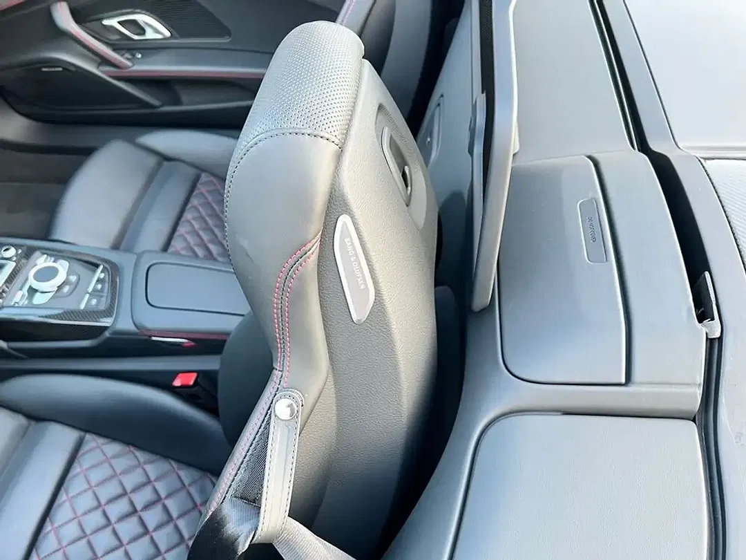 Audi R8 V10 performance - foto 15