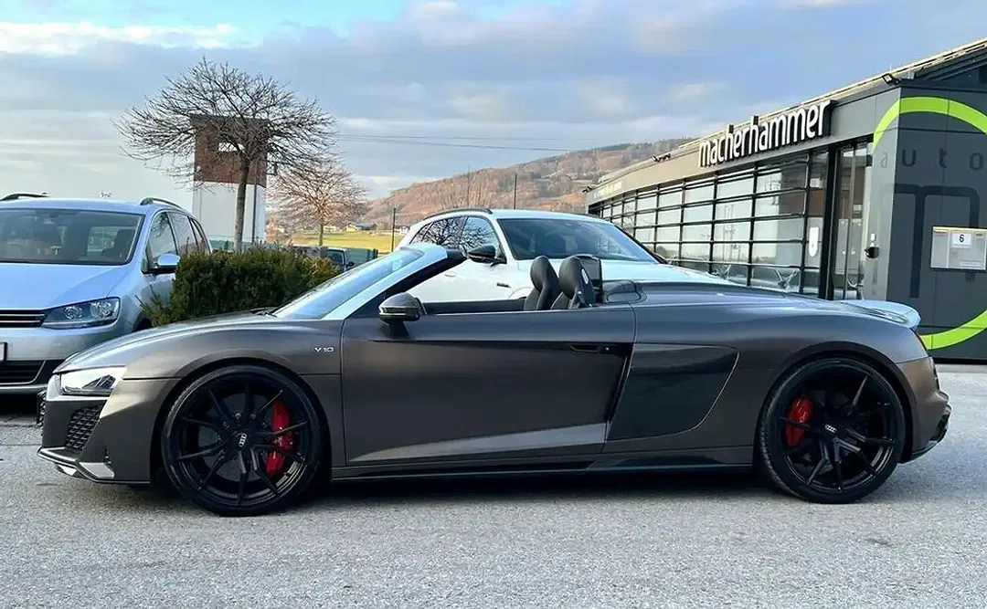 Audi R8 V10 performance - Thumbnail 3