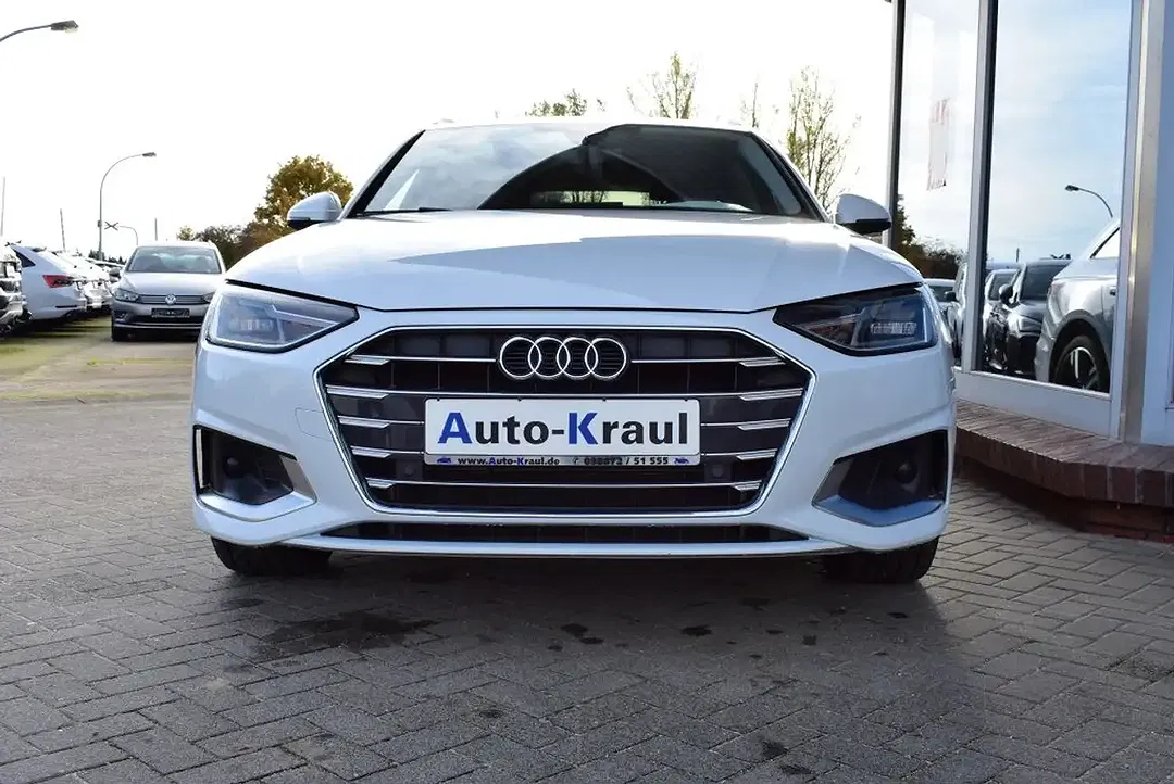 Audi A4 35 TDI MHEV S tronic Avant advanced - Thumbnail 8