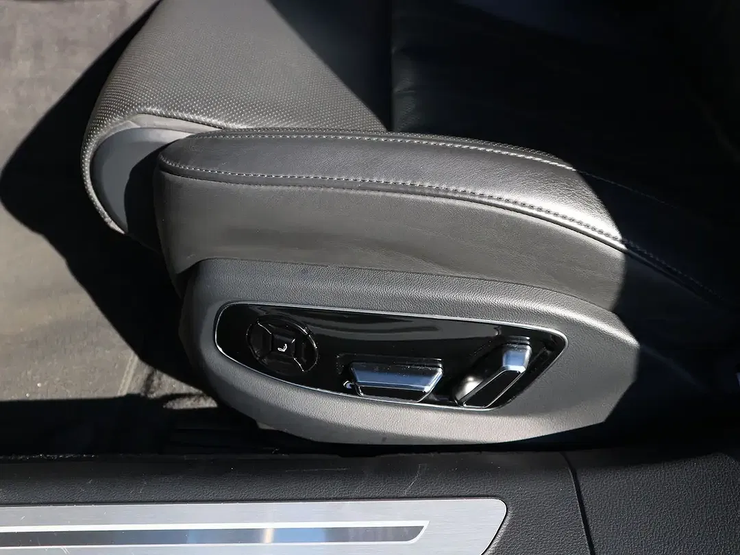 Audi A8 60 TFSI e Matrix LED - Thumbnail 11