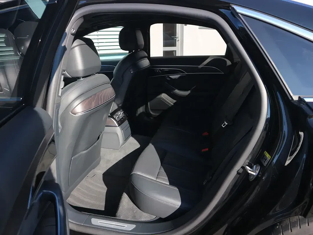 Audi A8 60 TFSI e Matrix LED - Thumbnail 13