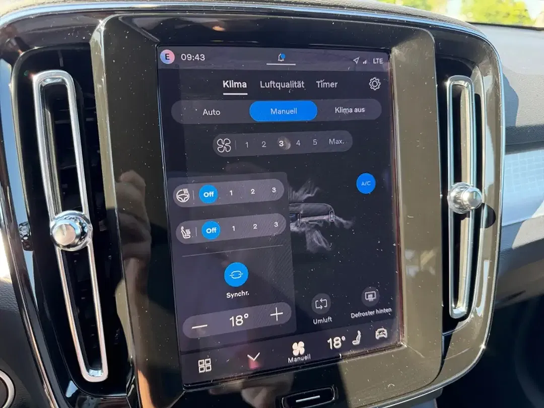 Volvo XC40 B3 Plus Black Edition - foto 15