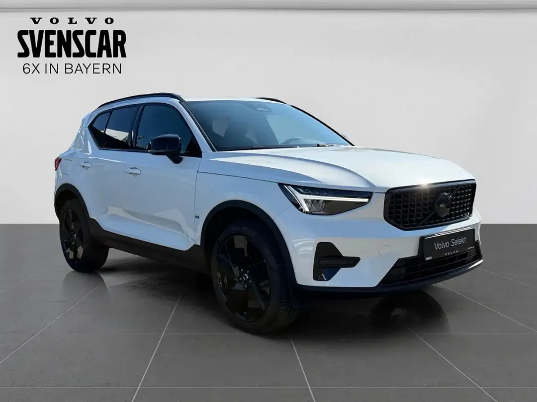 Volvo XC40 B3 Plus Black Edition - Thumbnail 7