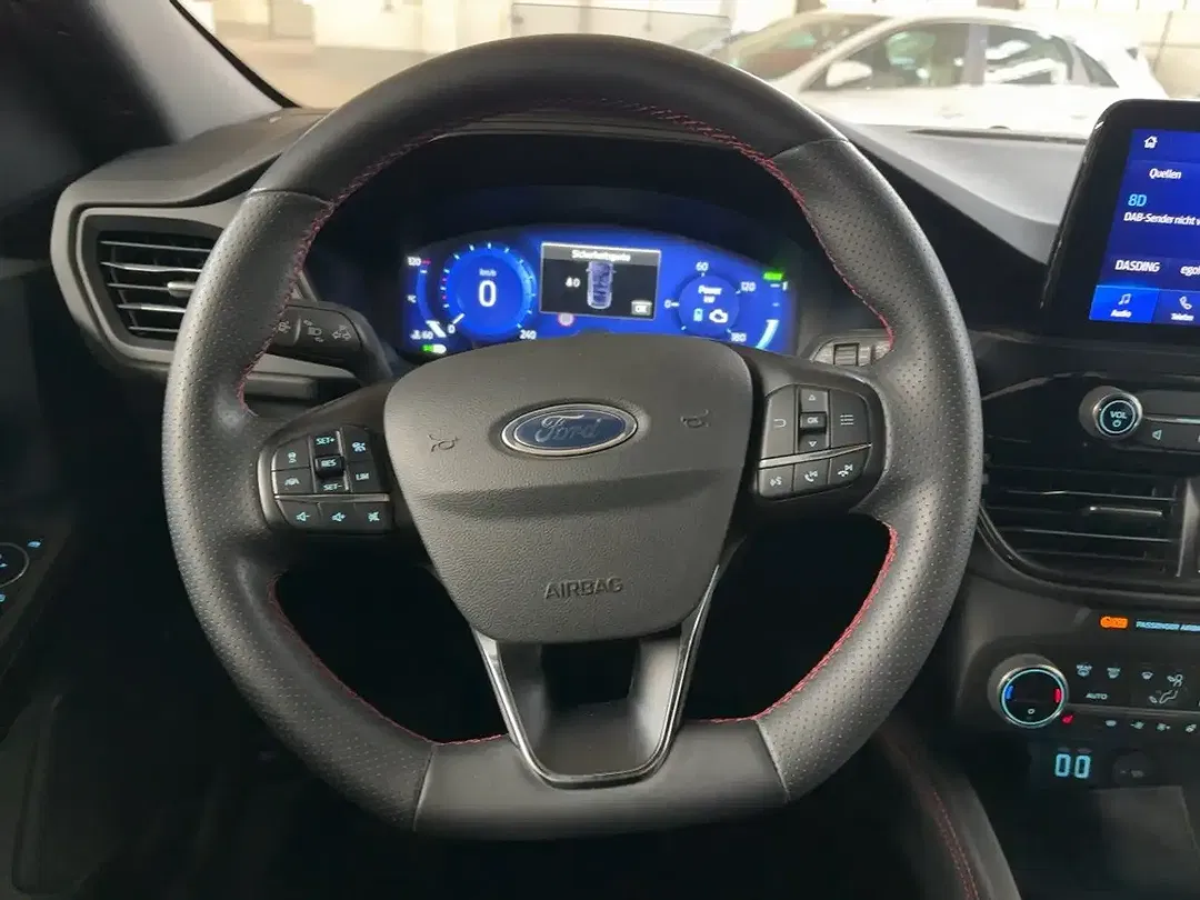 Ford Kuga ST-Line X - Thumbnail 10