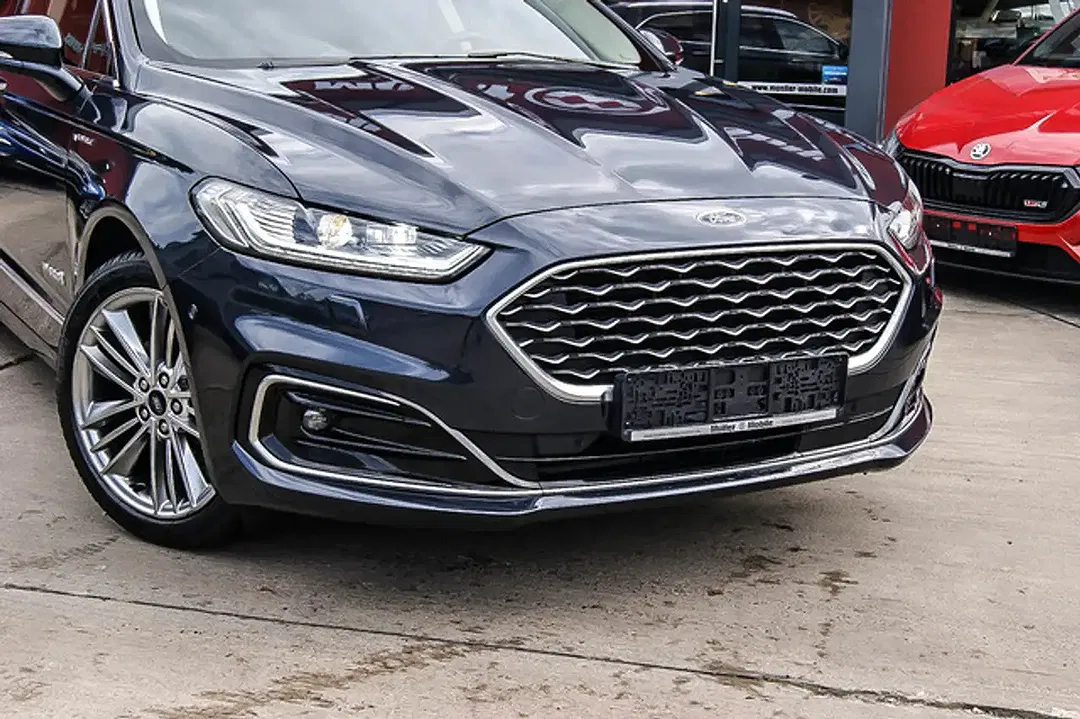 Ford Mondeo 2.0 Hybrid Vignale - foto 2