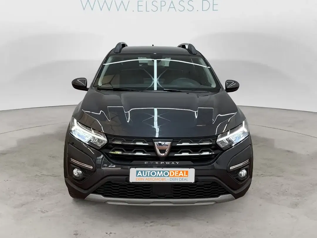 Dacia Sandero EDC Stepway - foto 2