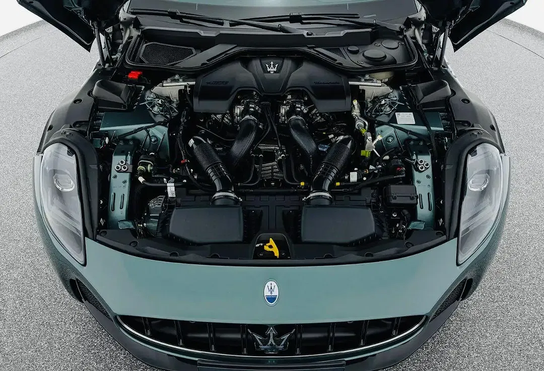 Maserati GranCabrio Fuoriserie Modena - Thumbnail 25
