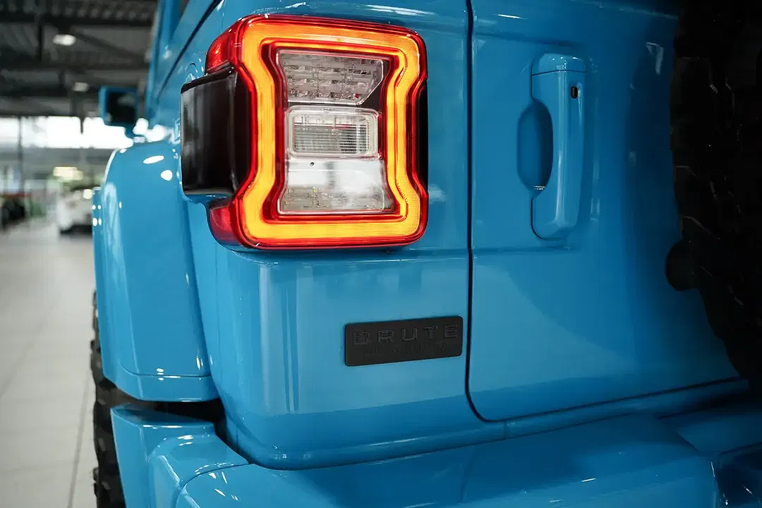 Jeep Wrangler 2.0 T-GDI Sahara - Thumbnail 13