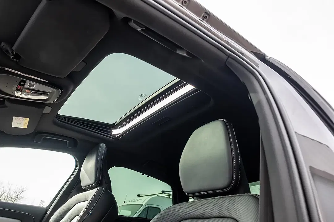 Volvo S90 T8 PHEV Geartronic AWD R-Design - Thumbnail 11