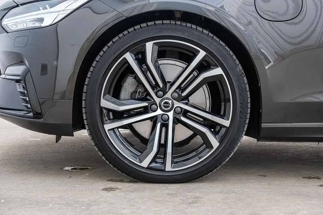 Volvo S90 T8 PHEV Geartronic AWD R-Design - Thumbnail 6