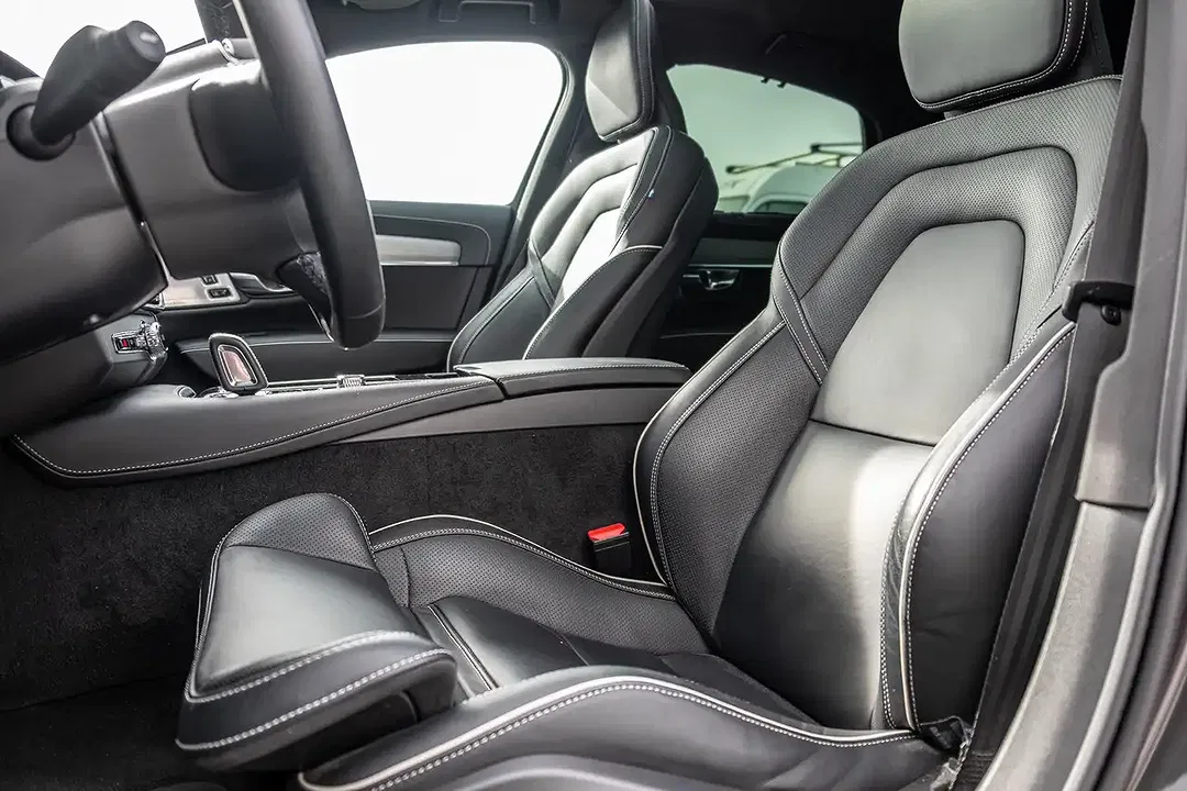 Volvo S90 T8 PHEV Geartronic AWD R-Design - Thumbnail 8