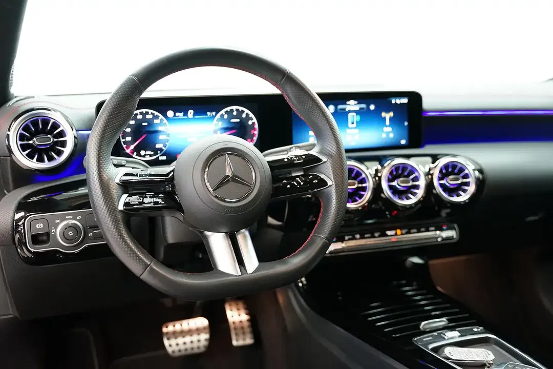 Mercedes-Benz CLA 180 Edition - Thumbnail 12