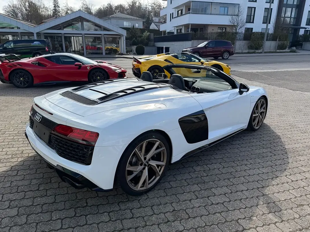 Audi R8 5.2 FSI - Thumbnail 5