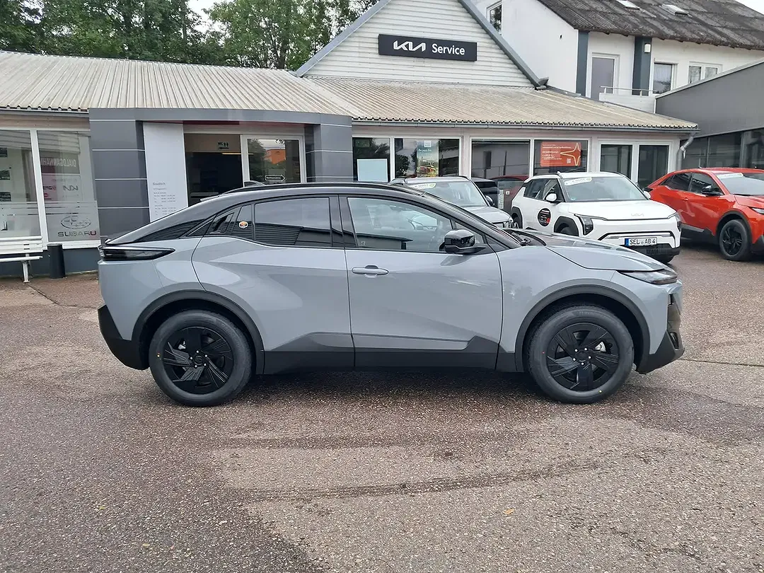 Subaru Uncharted Active - Thumbnail 4